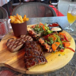 Hany's Grill global.