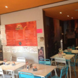 And'iz À l'intérieur