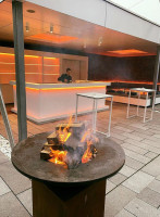 La Source À l'intérieur