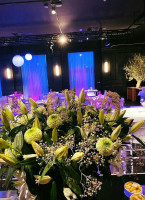 La Source À l'intérieur