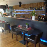 Bord'eau À l'intérieur