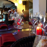 Bord'eau À l'intérieur