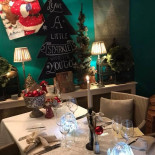 De Laurier À l'intérieur