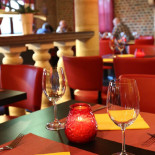 Bij Ons À l'intérieur