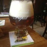 Bierkroeg Den Hulst Bebida