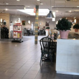 Makro Tankstation À l'intérieur