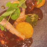 Den Deugniet Nourriture