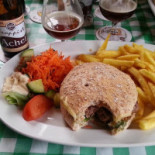 Den Deugniet Nourriture