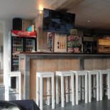 Eetcafé Point Final Dentro