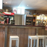 Eetcafé Point Final Dentro