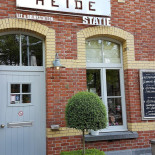Heide Statie Extérieur