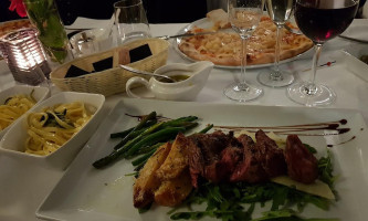 Il Palazzo food