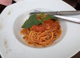 Auberge Des Blancs Cailloux Comida