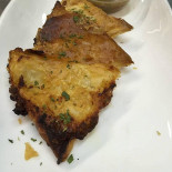 Tzikis Ouzeri Comida