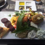 Tzikis Ouzeri Nourriture