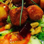 Tzikis Ouzeri Comida