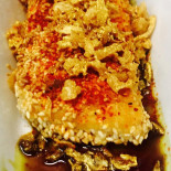 Tzikis Ouzeri Comida