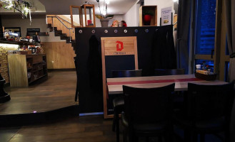 L'estaminet À l'intérieur