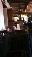 L'estaminet À l'intérieur