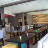 Le Borsa À l'intérieur