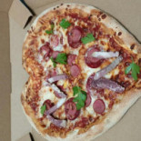 Pitta Pizza Millenium Nourriture