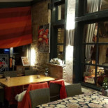 Tout Simplement À l'intérieur