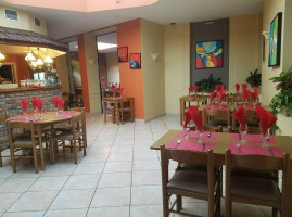 Le Creta À l'intérieur