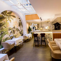 Le Creta À l'intérieur