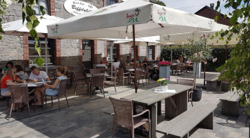 Beffelyhills Exterior