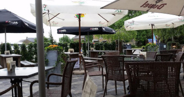 Beffelyhills Exterior