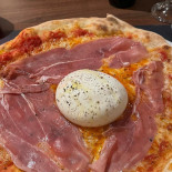 La Pizzarella 2 Nourriture