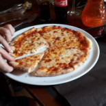 La Pizzarella 2 Nourriture