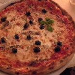 La Pizzarella 2 Comida