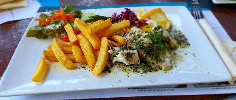 Plumes Et Terroirs food