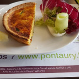 La Table Des Compagnons Comida