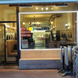 Pitta Number 1 Extérieur