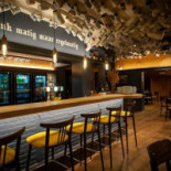 L'autre Côté À l'intérieur