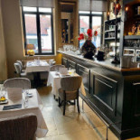 L'autre Côté À l'intérieur