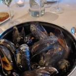 Aux Mets Encore Boisson