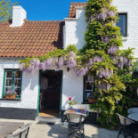 Paul Delvaux Brasserie ´t Vlierhof Extérieur