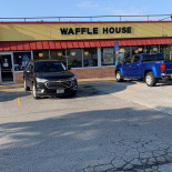 Zin Bookstore Exterior
