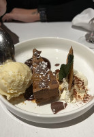 De Peerdestal Nourriture