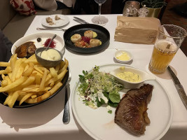 De Peerdestal Nourriture