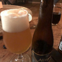 Café De Winkel drink