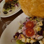 Villa La Ruche Comida