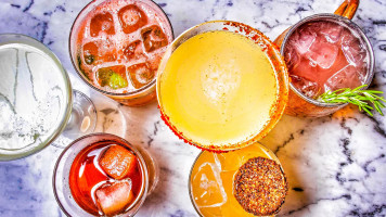 De Jonge Dikkert Minuman