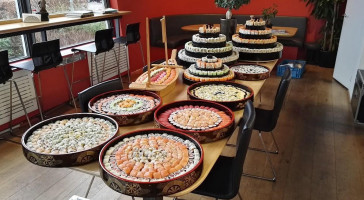 Sushi De Luxe inside