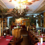 Bistro Café Robin Hood À l'intérieur