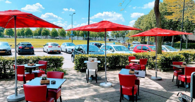 Cafetaria De Berg Extérieur