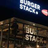 Burger Stack Extérieur